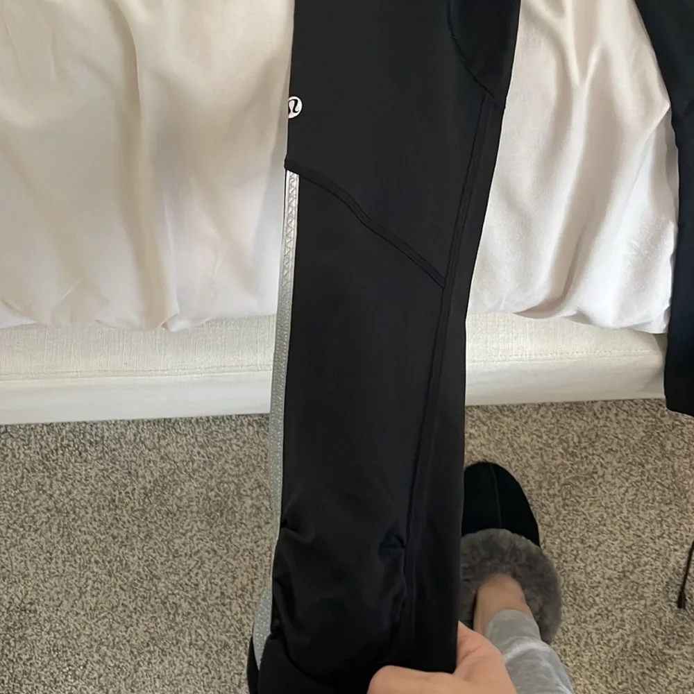 Selling - Picture 5 of 5